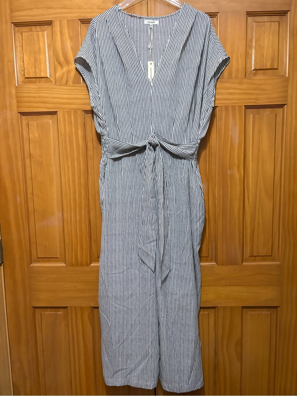 Max Studio Navy and White Striped V-Neck Jumpsuit Size 2X NWT